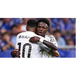 Kylian Mbappé hillitsi Vinícius Juniorin sanallista heikkoutta